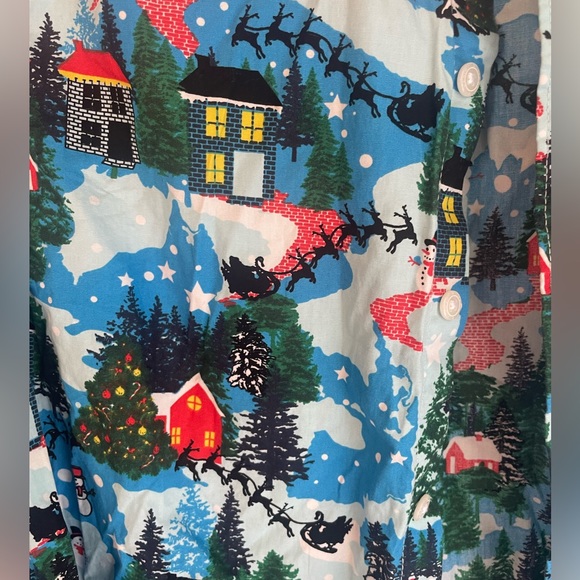 DENIM & FLOWER HAPPY HOLIDAYS SHIRT - Picture 4 of 6